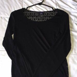 Black long sleeve crop top